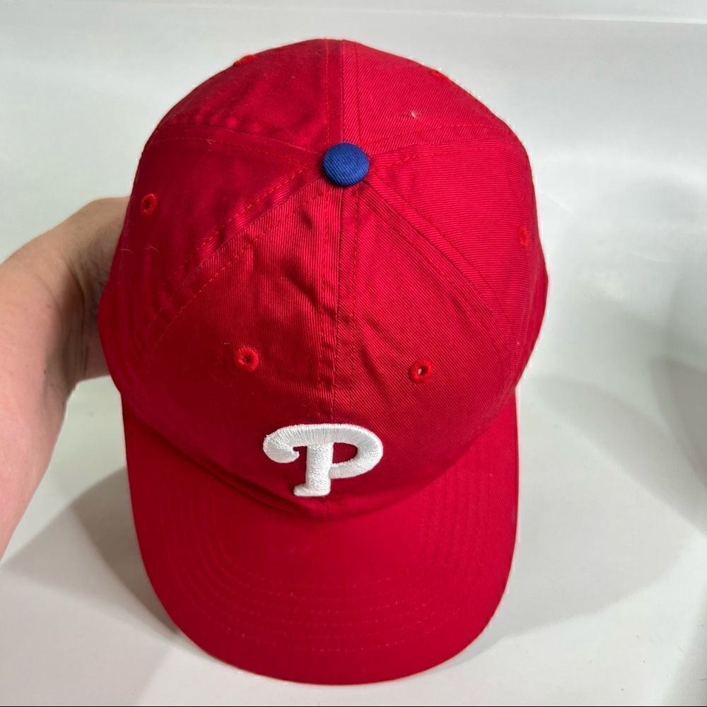 Models Philadelphia Phillies Red Ball Cap - Picture 6 of 12